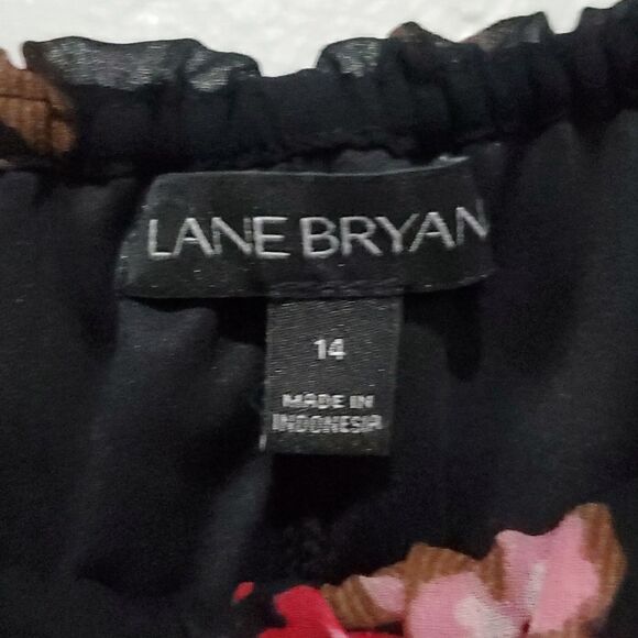 Lane Byrant Off The Shoulder Floral Top - Picture 5 of 10